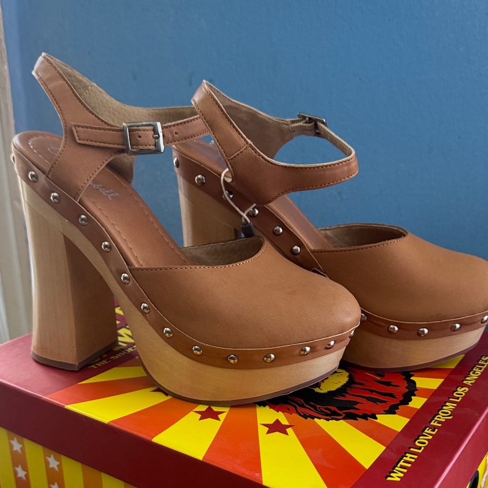 Jeffrey Campbell Tan Studded Platform Mules